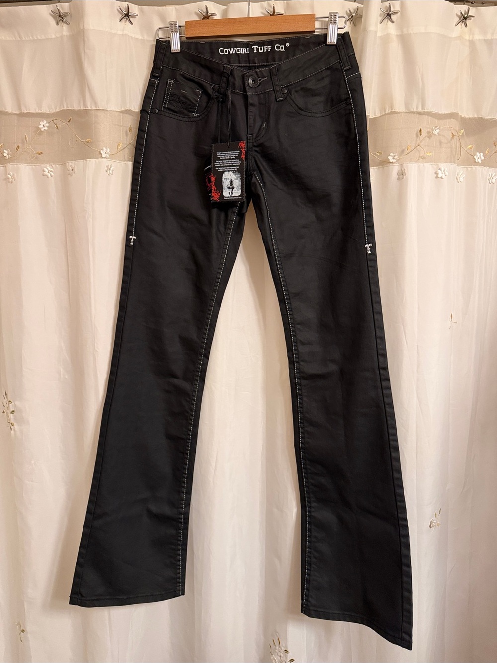Cowgirl Tuff Black Flared Women's Jeans with Contrast Stitching